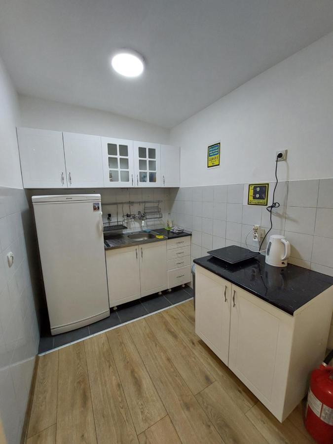 Hostel Inn Downtown Beograd Ngoại thất bức ảnh