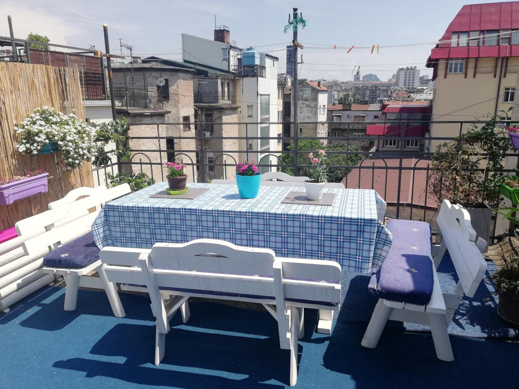 Hostel Inn Downtown Beograd Ngoại thất bức ảnh