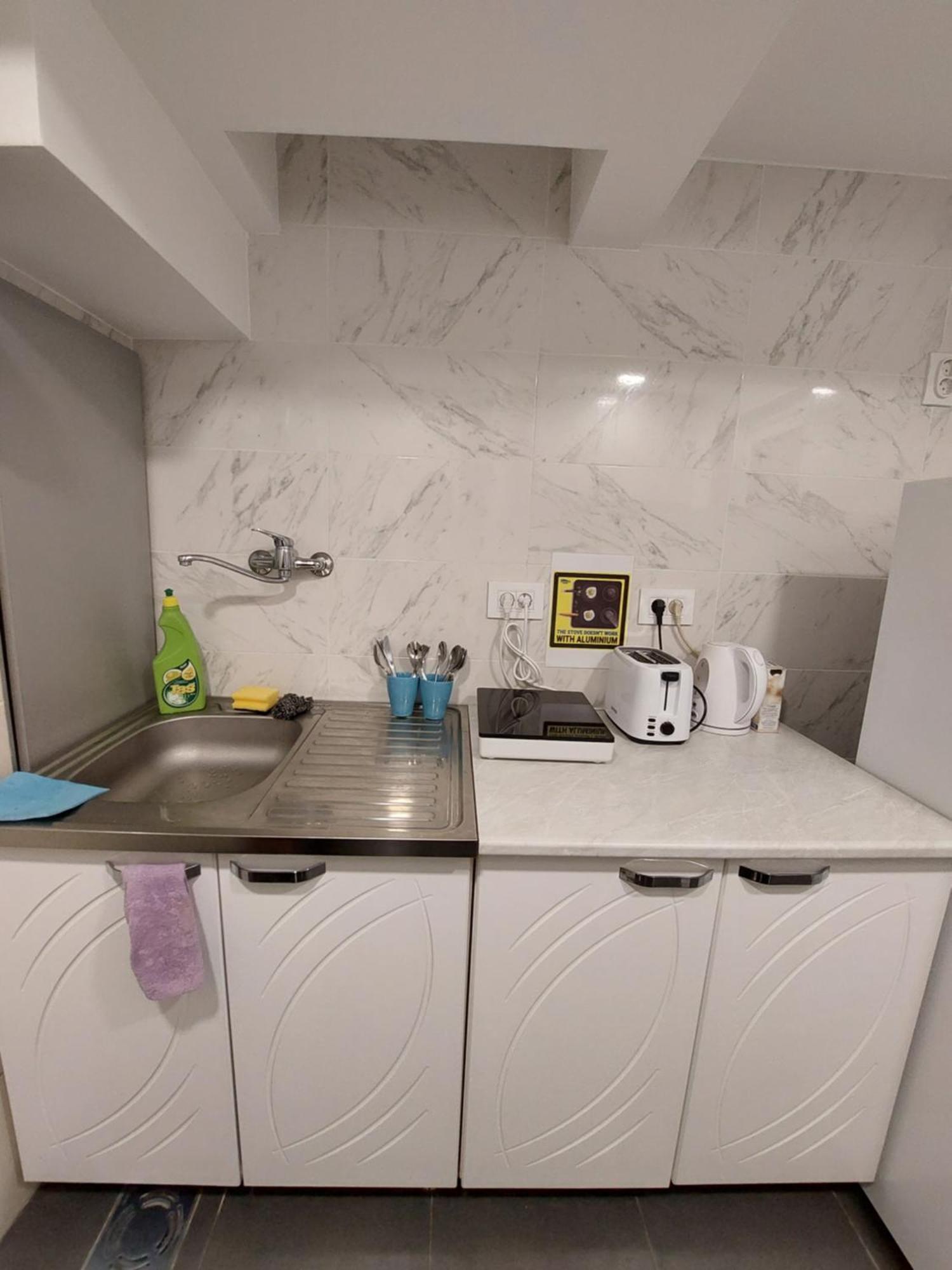 Hostel Inn Downtown Beograd Phòng bức ảnh