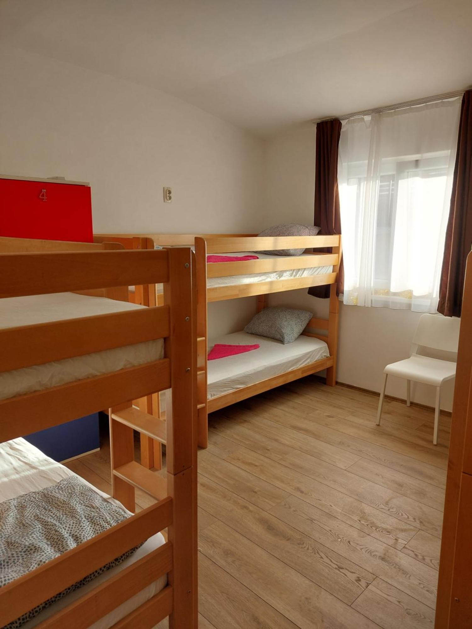 Hostel Inn Downtown Beograd Ngoại thất bức ảnh