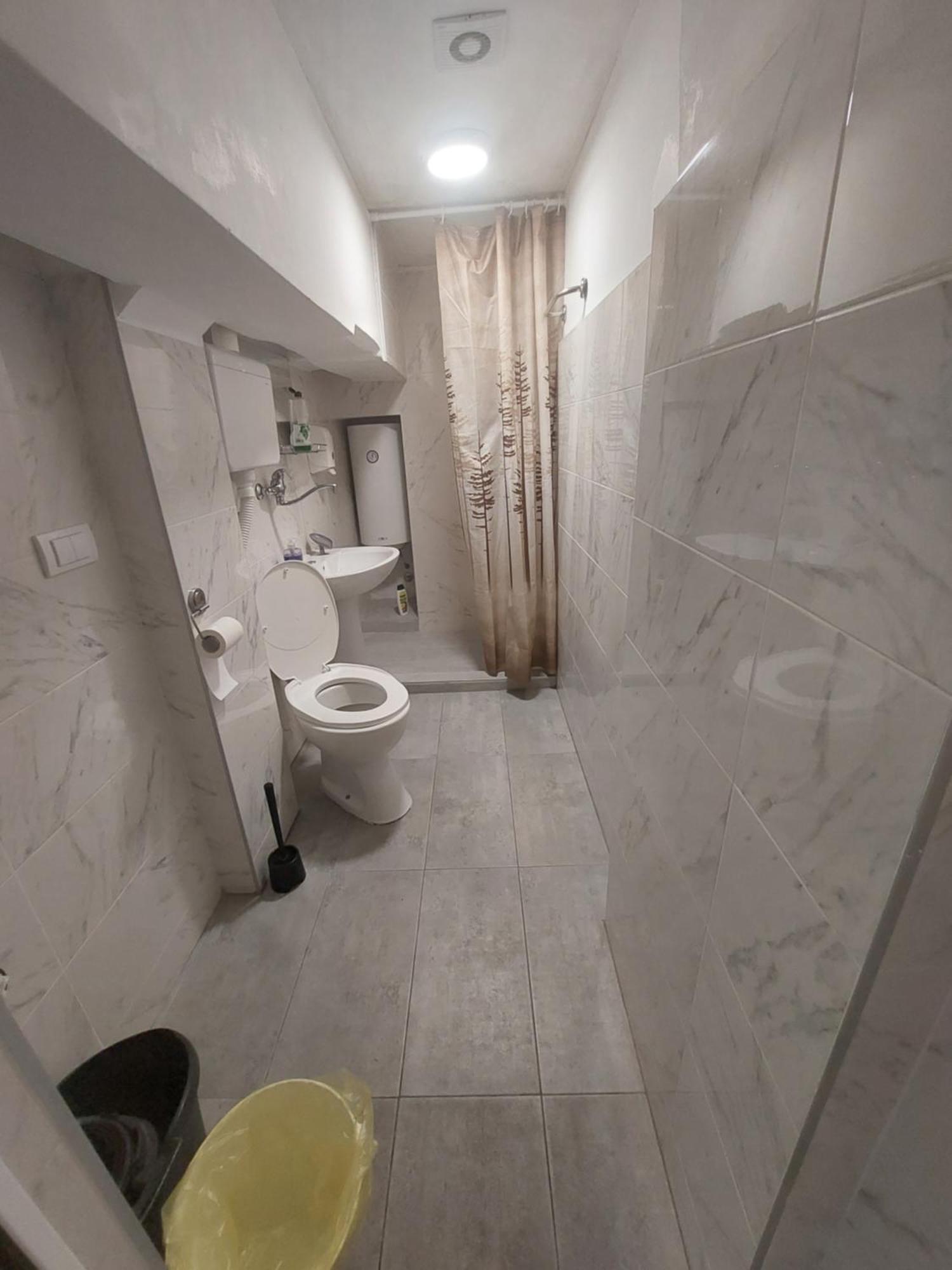 Hostel Inn Downtown Beograd Ngoại thất bức ảnh